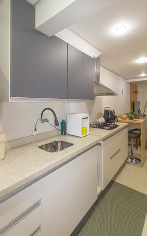 Casa de condomínio à venda com 88m², 3 quartos e 2 vagas Casa de condomínio à venda com 88m², 3 quartos e 2 vagasCozinha