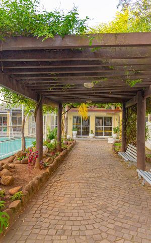 Casa de condomínio à venda com 88m², 3 quartos e 2 vagas Casa de condomínio à venda com 88m², 3 quartos e 2 vagasÁrea comum