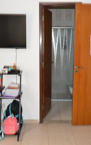 Casa à venda com 170m², 3 quartos e 1 vagaSuíte 1
