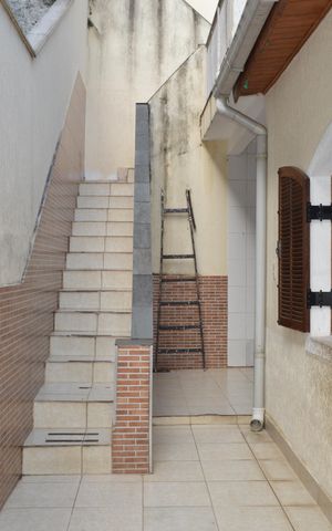 Casa à venda com 170m², 3 quartos e 1 vagaCorredor