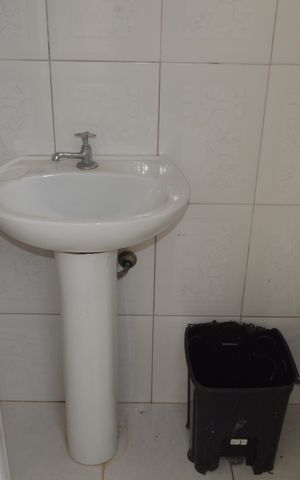 Casa à venda com 170m², 3 quartos e 1 vagaBanheiro de serviço 2