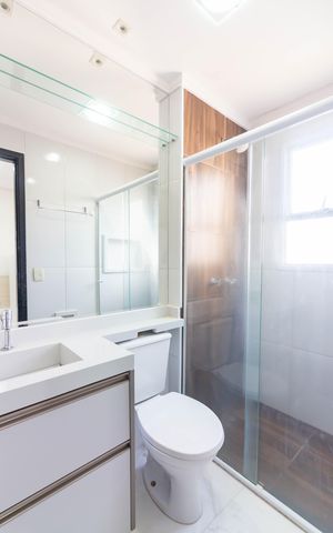 Apartamento à venda com 57m², 2 quartos e 1 vaga Apartamento à venda com 57m², 2 quartos e 1 vagaBanheiro da Suíte