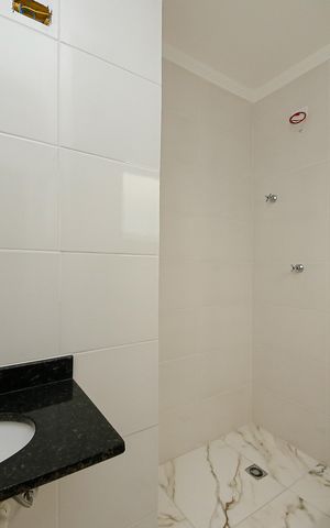 Casa à venda com 120m², 3 quartos e 2 vagas Casa à venda com 120m², 3 quartos e 2 vagasBanheiro Suíte 2