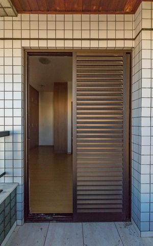 Apartamento à venda com 120m², 3 quartos e 4 vagas Apartamento à venda com 120m², 3 quartos e 4 vagasVaranda da Suíte