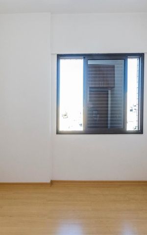 Apartamento à venda com 120m², 3 quartos e 4 vagas Apartamento à venda com 120m², 3 quartos e 4 vagasQuarto 2