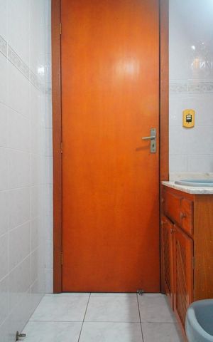 Casa à venda com 226m², 3 quartos e 3 vagasBanheiro da Suíte