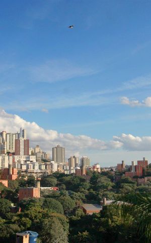 Casa à venda com 232m², 2 quartos e 4 vagasVista da Sala