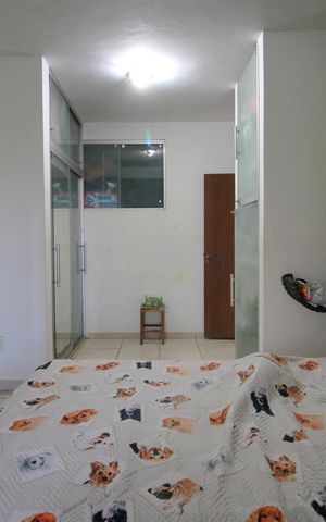 Casa à venda com 232m², 2 quartos e 4 vagasSemi suite 1