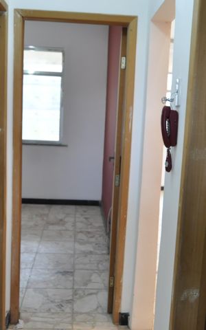 Casa de condomínio à venda com 78m², 2 quartos e sem vagaCorredor