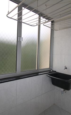 Apartamento à venda com 78m², 3 quartos e 1 vagaÁrea de Serviço