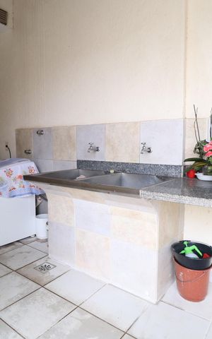 Casa para alugar com 456m², 7 quartos e 5 vagasÁrea de Serviço