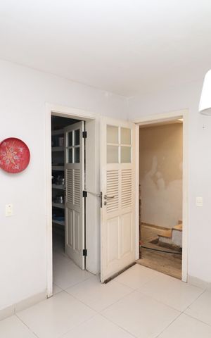 Casa à venda com 707m², 6 quartos e 4 vagasCozinha