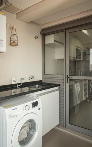 Apartamento para alugar com 68m², 2 quartos e 2 vagasÁrea de Serviço