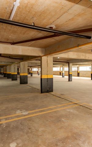 Apartamento à venda com 37m², 2 quartos e sem vaga Apartamento à venda com 37m², 2 quartos e sem vagaGaragem