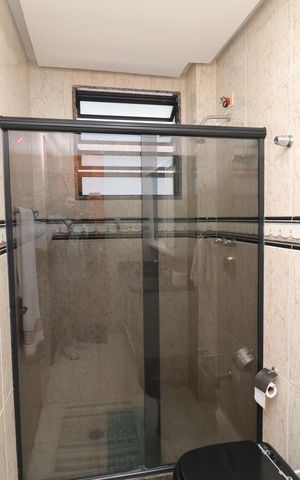 Apartamento à venda com 281m², 5 quartos e 1 vagaBanheiro da Suíte 2
