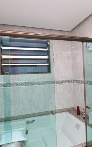 Apartamento à venda com 281m², 5 quartos e 1 vagaBanheiro da Suíte 1