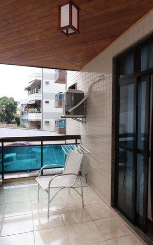 Apartamento à venda com 281m², 5 quartos e 1 vagaVaranda da Suíte 2