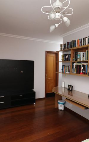 Apartamento à venda com 281m², 5 quartos e 1 vagaSuíte 2