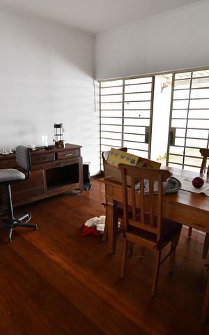 Casa à venda com 390m², 7 quartos e 4 vagasSala