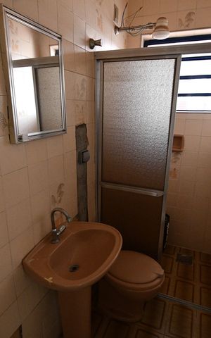 Casa à venda com 390m², 7 quartos e 4 vagasBanheiro 2 - Casa 2 