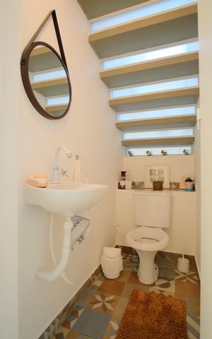 Casa para alugar com 115m², 2 quartos e 1 vagaLavabo
