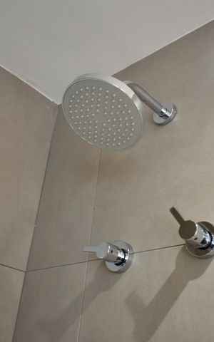 Studio à venda com 25m², 1 quarto e sem vaga Studio à venda com 25m², 1 quarto e sem vagaBanheiro
