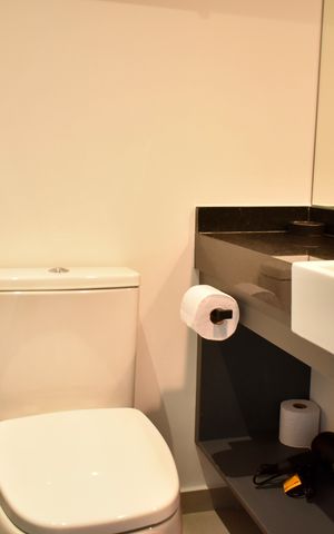 Studio à venda com 25m², 1 quarto e sem vaga Studio à venda com 25m², 1 quarto e sem vagaBanheiro