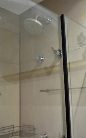 Studio à venda com 25m², 1 quarto e sem vaga Studio à venda com 25m², 1 quarto e sem vagaBanheiro