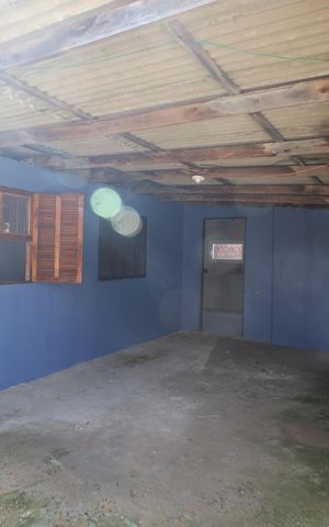 Casa à venda com 60m², 2 quartos e 2 vagasGaragem