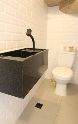 Casa à venda com 115m², 3 quartos e 2 vagasLavabo