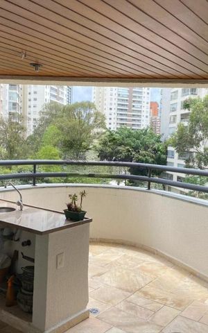 Apartamento à venda com 178m², 4 quartos e 3 vagas