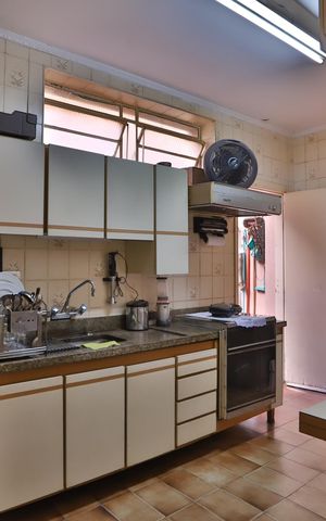Casa à venda com 105m², 3 quartos e 1 vaga Casa à venda com 105m², 3 quartos e 1 vagaCozinha