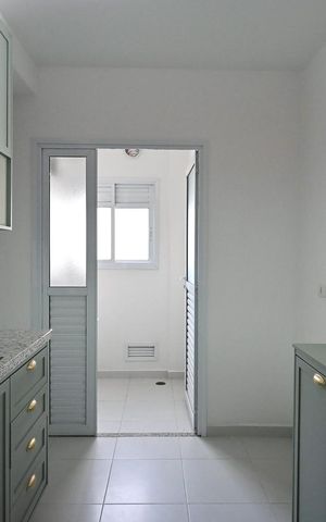 Apartamento à venda com 117m², 2 quartos e 2 vagasCozinha