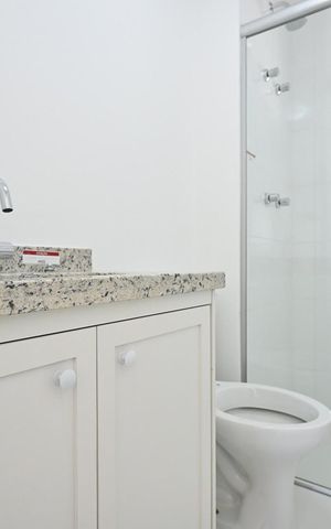 Apartamento à venda com 117m², 2 quartos e 2 vagasBanheiro social