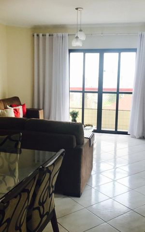 Apartamento para alugar com 120m², 3 quartos e 1 vaga Apartamento para alugar com 120m², 3 quartos e 1 vagaSala