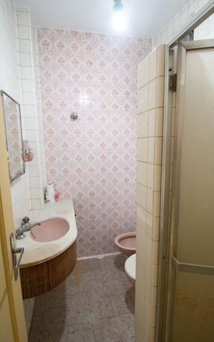 Apartamento à venda com 100m², 4 quartos e sem vaga Apartamento à venda com 100m², 4 quartos e sem vagaBanheiro 1