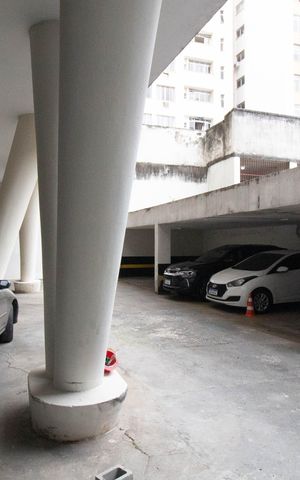 Apartamento à venda com 100m², 4 quartos e sem vaga Apartamento à venda com 100m², 4 quartos e sem vagaGaragem