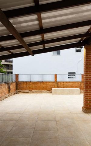 Apartamento à venda com 293m², 3 quartos e sem vaga Apartamento à venda com 293m², 3 quartos e sem vagaCobertura