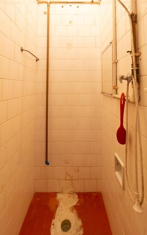 Apartamento à venda com 293m², 3 quartos e sem vaga Apartamento à venda com 293m², 3 quartos e sem vagaBanheiro de serviço