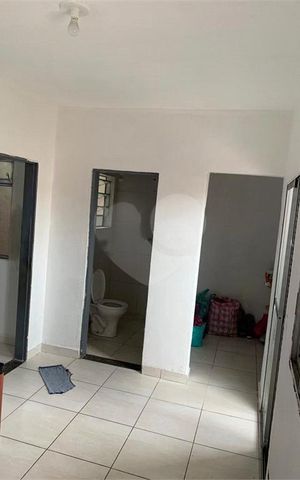 Casa à venda com 180m², 5 quartos e 1 vaga