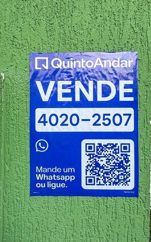 Casa à venda com 204m², 3 quartos e 2 vagas Casa à venda com 204m², 3 quartos e 2 vagasPlaca