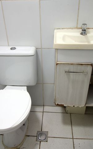 Apartamento à venda com 50m², 2 quartos e sem vagaBanheiro