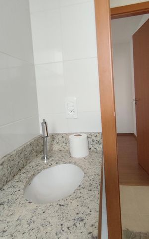 Apartamento à venda com 45m², 2 quartos e 1 vaga Apartamento à venda com 45m², 2 quartos e 1 vagaBanheiro Social