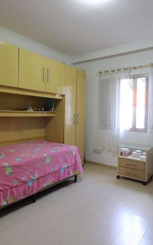 Casa à venda com 276m², 4 quartos e 6 vagasQuarto 1