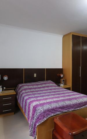 Casa à venda com 276m², 4 quartos e 6 vagasSuíte 1