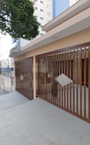 Casa à venda com 276m², 4 quartos e 6 vagasFachada