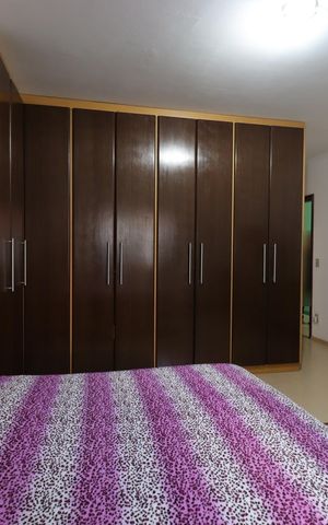 Casa à venda com 276m², 4 quartos e 6 vagasSuíte 1