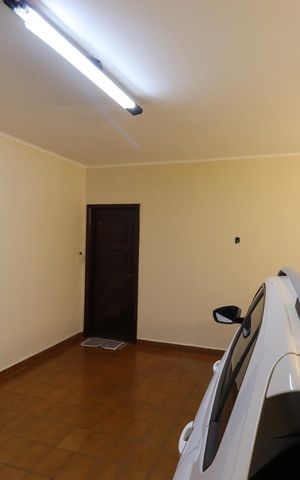 Casa à venda com 276m², 4 quartos e 6 vagasGaragem fechada