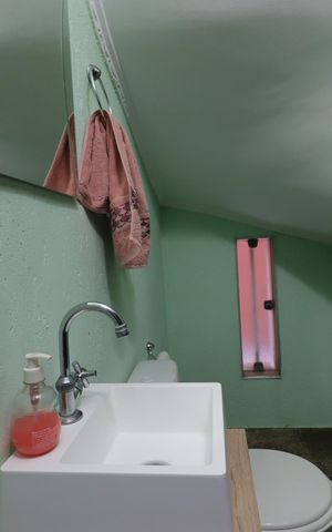 Casa à venda com 276m², 4 quartos e 6 vagasLavabo