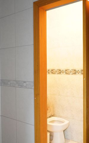 Casa à venda com 136m², 3 quartos e 1 vagaÁrea de Serviço